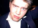 24_odd-henry.jpg
